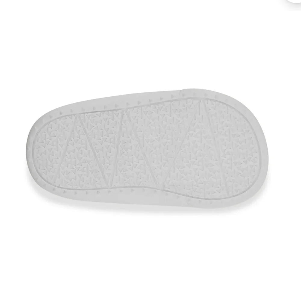 Munchkin by Stride Rite Miller Baby Casual Sneaker
